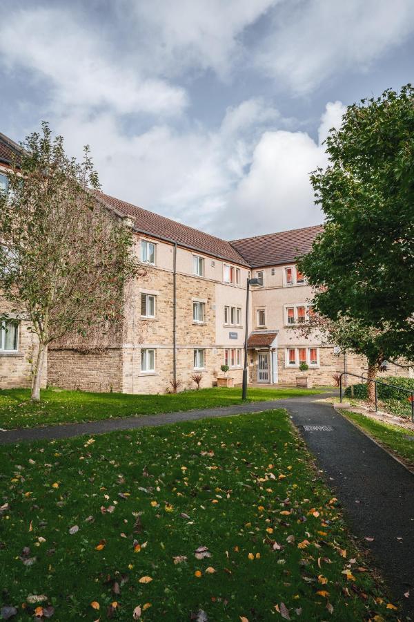 The Venue Serviced Apartments Huddersfield Zewnętrze zdjęcie